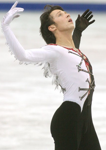 Johnny Weir too gay” uhmm flamboyant” for Stars on Ice” « View to the